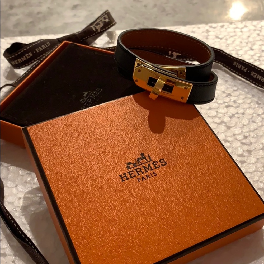 HERMÈS KELLY DOUBLE TOUR BRACELET W/ GOLD CLOSURES